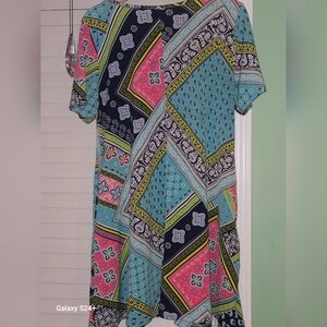 Posh Boutique Called Whispers On River St. Savannah Dress Has Pockets, Size Med.